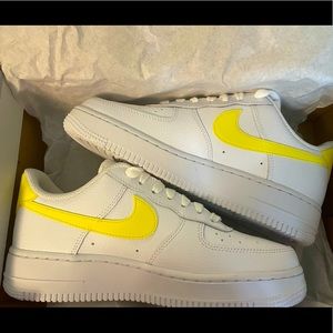 Nike Women’s Air Force 1